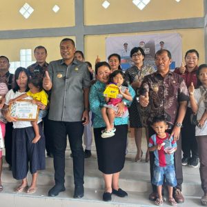 Pelayanan dan Mendampingi Bupati dan Wakil Bupati Toba berkantor di Desa Silamosik 1 dan 2