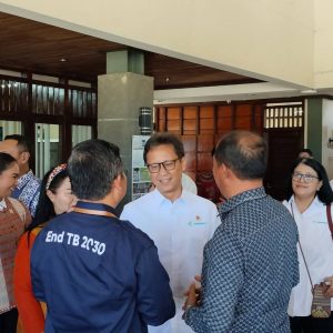 Kunjungan Menteri Kesehatan ke Kabupaten Toba